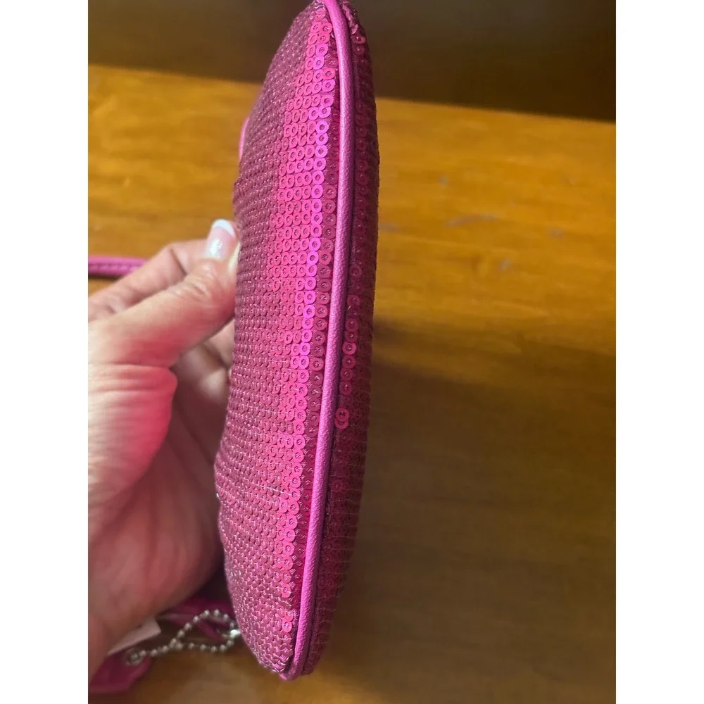 Coach Special‎ Edition Magenta Pink Sequin Pleated Wristlet Bag NEW - Picture 7 of 7